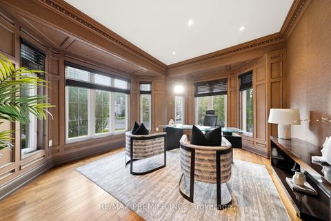 Photo 19 at 35 Normandale Crescent, Windfields, Toronto