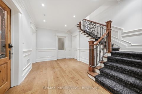 Photo 37 at 35 Normandale Crescent, Windfields, Toronto