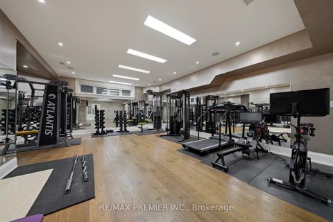 Photo 42 at 35 Normandale Crescent, Windfields, Toronto