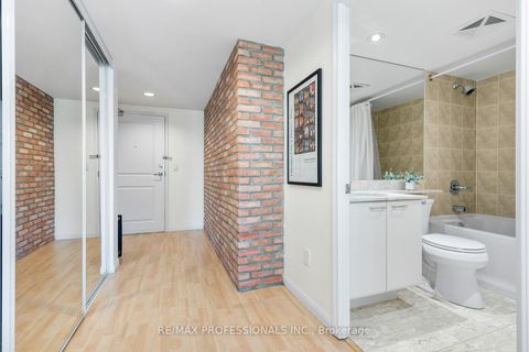 Photo 13 at 205 - 15 Stafford Street, Niagara, Toronto