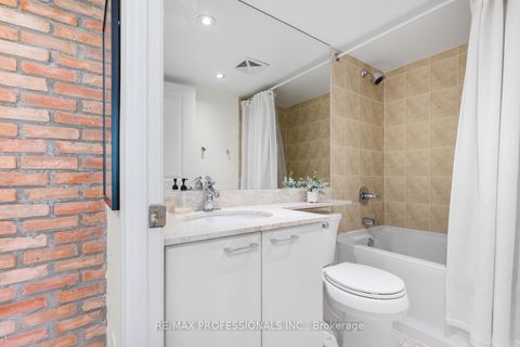 Photo 14 at 205 - 15 Stafford Street, Niagara, Toronto