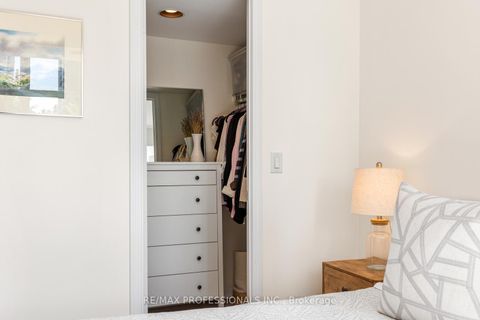 Photo 23 at 205 - 15 Stafford Street, Niagara, Toronto