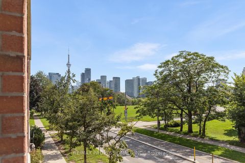 Photo 25 at 205 - 15 Stafford Street, Niagara, Toronto