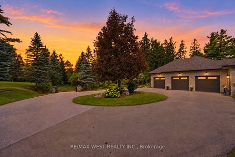Photo 5 at 5775 Kirby Road, Kleinburg, Vaughan