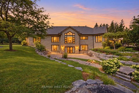 Photo 7 at 5775 Kirby Road, Kleinburg, Vaughan