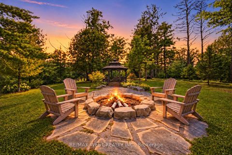 Photo 9 at 5775 Kirby Road, Kleinburg, Vaughan