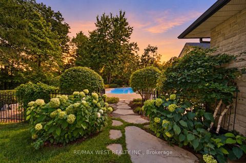 Photo 11 at 5775 Kirby Road, Kleinburg, Vaughan