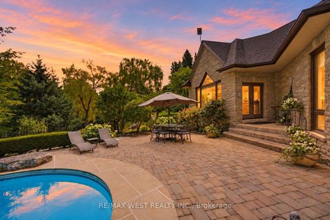 Photo 12 at 5775 Kirby Road, Kleinburg, Vaughan