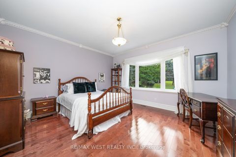 Photo 35 at 5775 Kirby Road, Kleinburg, Vaughan