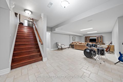 Photo 40 at 5775 Kirby Road, Kleinburg, Vaughan