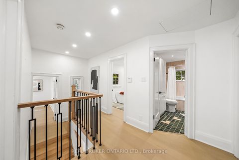 Photo 27 at 69 Chaplin Crescent, Eglinton, Toronto