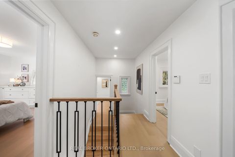 Photo 32 at 69 Chaplin Crescent, Eglinton, Toronto