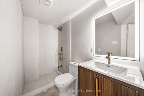 Photo 38 at 69 Chaplin Crescent, Eglinton, Toronto