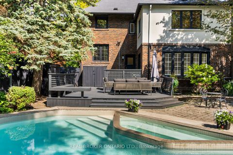 Photo 39 at 69 Chaplin Crescent, Eglinton, Toronto