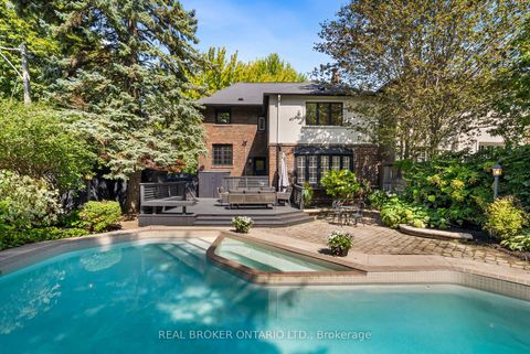 Photo 42 at 69 Chaplin Crescent, Eglinton, Toronto
