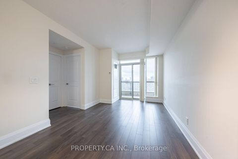 Photo 10 at 613 - 1 Old Mill Drive, Swansea, Toronto