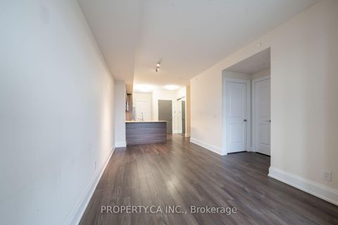 Photo 12 at 613 - 1 Old Mill Drive, Swansea, Toronto