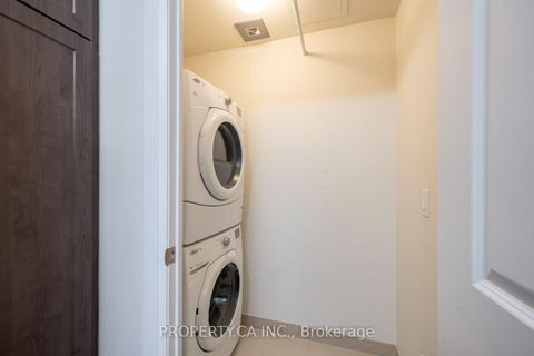 Photo 20 at 613 - 1 Old Mill Drive, Swansea, Toronto