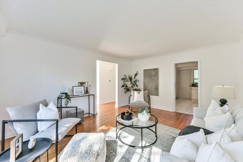 Photo 2 at 52 Daleside Crescent, Victoria Village, Toronto