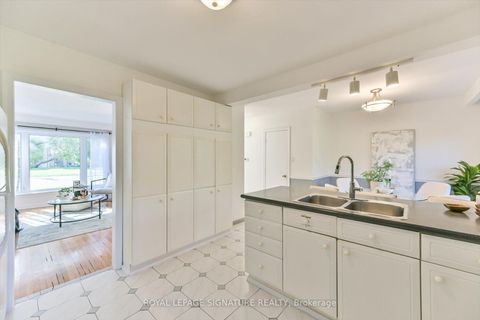 Photo 5 at 52 Daleside Crescent, Victoria Village, Toronto