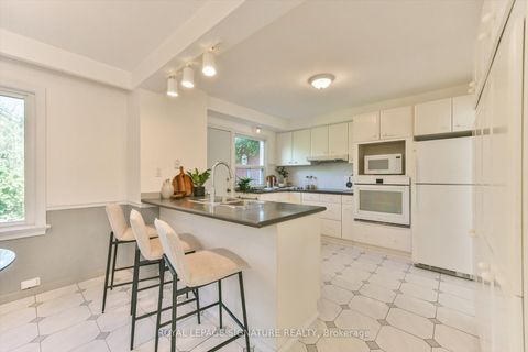 Photo 8 at 52 Daleside Crescent, Victoria Village, Toronto