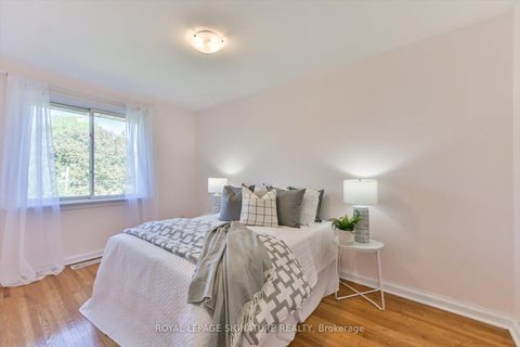 Photo 15 at 52 Daleside Crescent, Victoria Village, Toronto