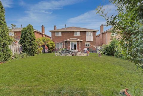 Photo 27 at 265 Dante Court, East Woodbridge, Vaughan