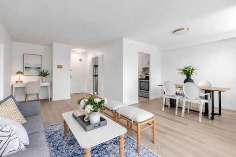 Photo 3 at 510 - 5 Shady Golf Way, Flemingdon Park, Toronto