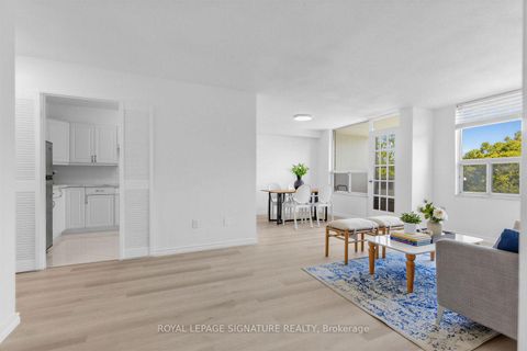 Photo 9 at 510 - 5 Shady Golf Way, Flemingdon Park, Toronto