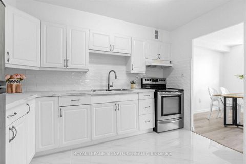 Photo 10 at 510 - 5 Shady Golf Way, Flemingdon Park, Toronto