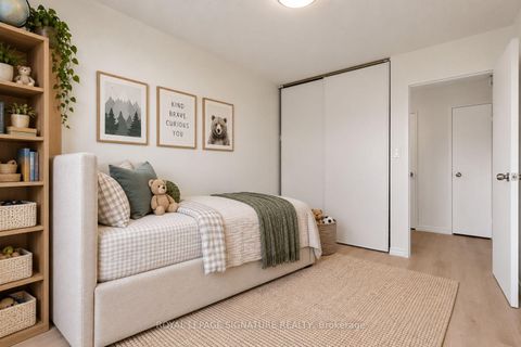 Photo 19 at 510 - 5 Shady Golf Way, Flemingdon Park, Toronto