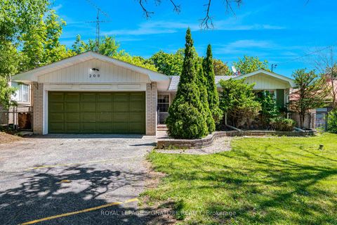 Photo 7 at 209 Burbank Drive, Bayview Village, Toronto