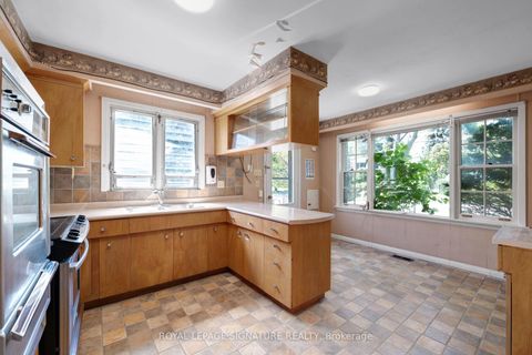 Photo 14 at 209 Burbank Drive, Bayview Village, Toronto