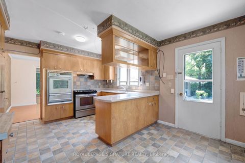 Photo 15 at 209 Burbank Drive, Bayview Village, Toronto