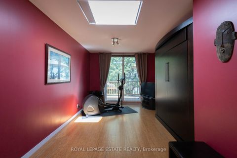 Photo 11 at 432 Queen Street E, Regent Park, Toronto