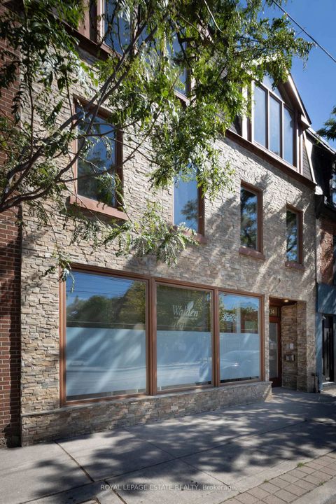 Photo 22 at 432 Queen Street E, Regent Park, Toronto