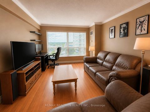 Photo 4 at 1518 - 188 Doris Avenue, Willowdale East, Toronto