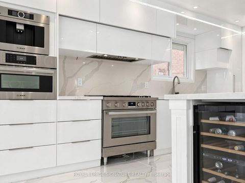Photo 10 at 31 Tollerton Avenue, Steeles, Toronto