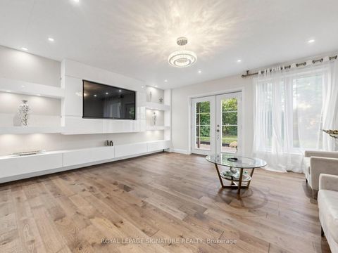 Photo 24 at 31 Tollerton Avenue, Steeles, Toronto