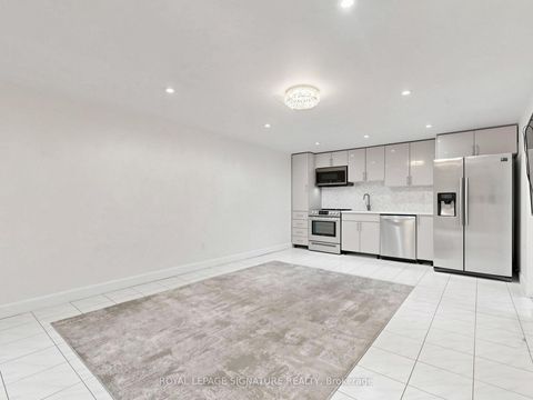 Photo 34 at 31 Tollerton Avenue, Steeles, Toronto