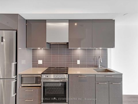Photo 3 at 4709 - 251 Jarvis Street, Yonge Corridor, Toronto