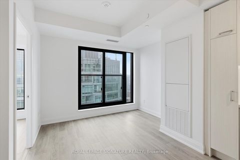 Photo 9 at 3409 - 20 Soudan Avenue, Mount Pleasant West, Toronto