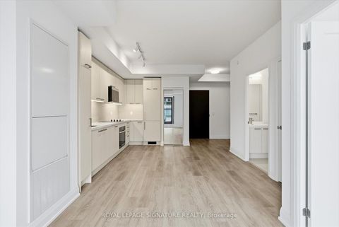 Photo 13 at 3409 - 20 Soudan Avenue, Mount Pleasant West, Toronto