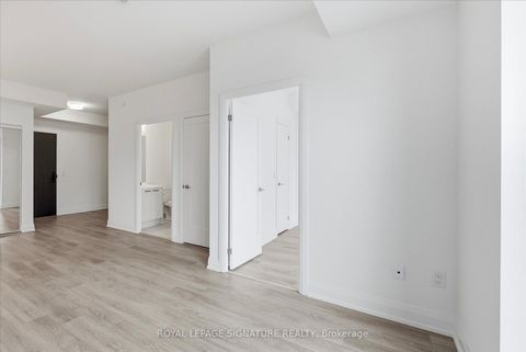 Photo 14 at 3409 - 20 Soudan Avenue, Mount Pleasant West, Toronto