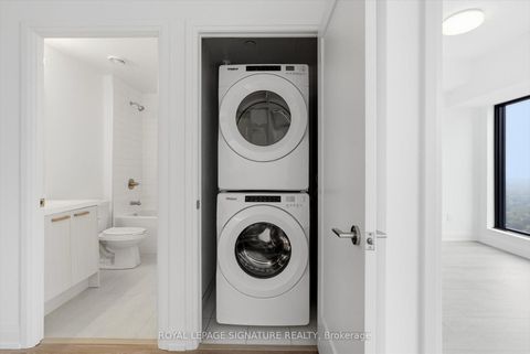 Photo 26 at 3409 - 20 Soudan Avenue, Mount Pleasant West, Toronto