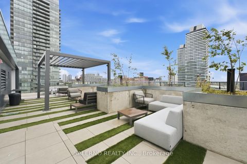 Photo 32 at 314 - 35 Parliament Street, Waterfront Communities C8, Toronto