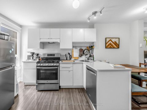 Photo 16 at 61 Chelsea Avenue, High Park North, Toronto