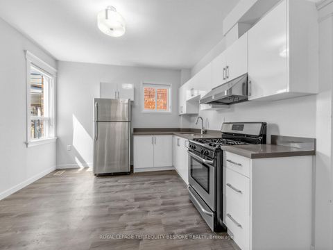 Photo 26 at 61 Chelsea Avenue, High Park North, Toronto