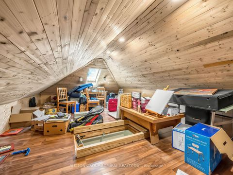 Photo 20 at 246 Ellis Avenue, Swansea, Toronto