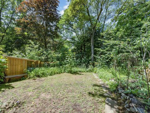 Photo 30 at 246 Ellis Avenue, Swansea, Toronto